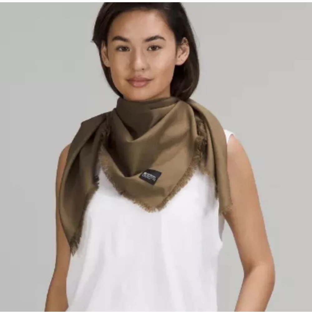 Lululemon Wool-Blend Square Scarf Tan Silk Wool New 36x36